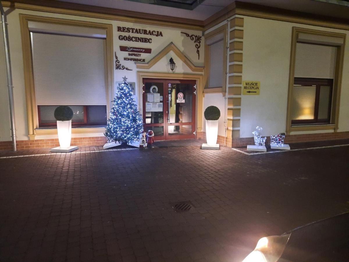Dworek W Ploni Płonia Exterior foto
